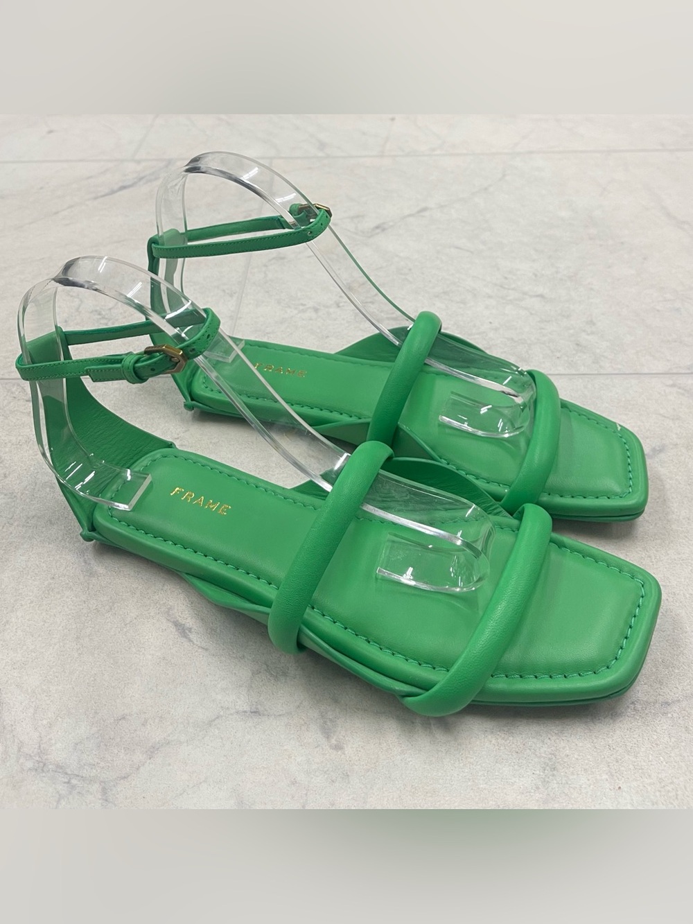 (NC-4) New Frame Le Nicolette Sandal In Green Size: 37